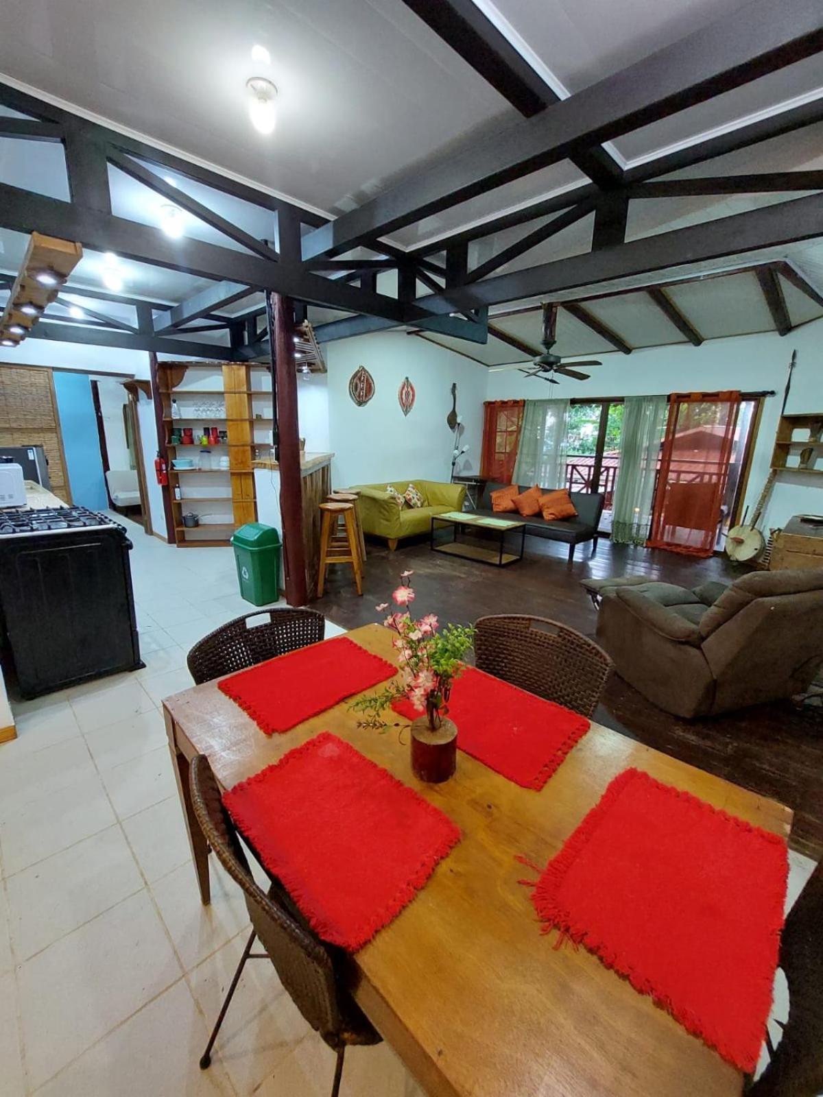 Hotel Casa Vito Beachfront Puerto Viejo de Talamanca Экстерьер фото