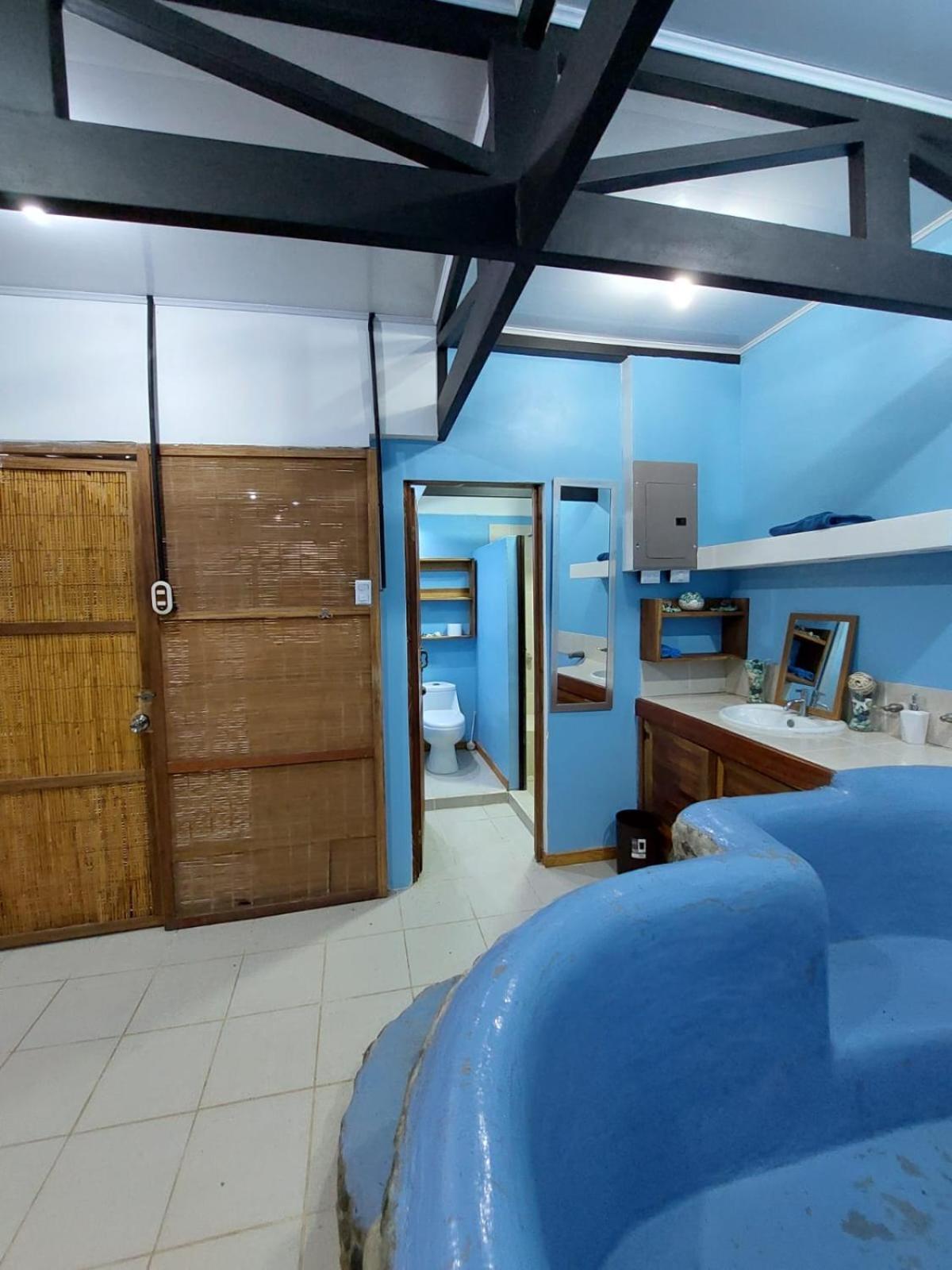 Hotel Casa Vito Beachfront Puerto Viejo de Talamanca Экстерьер фото