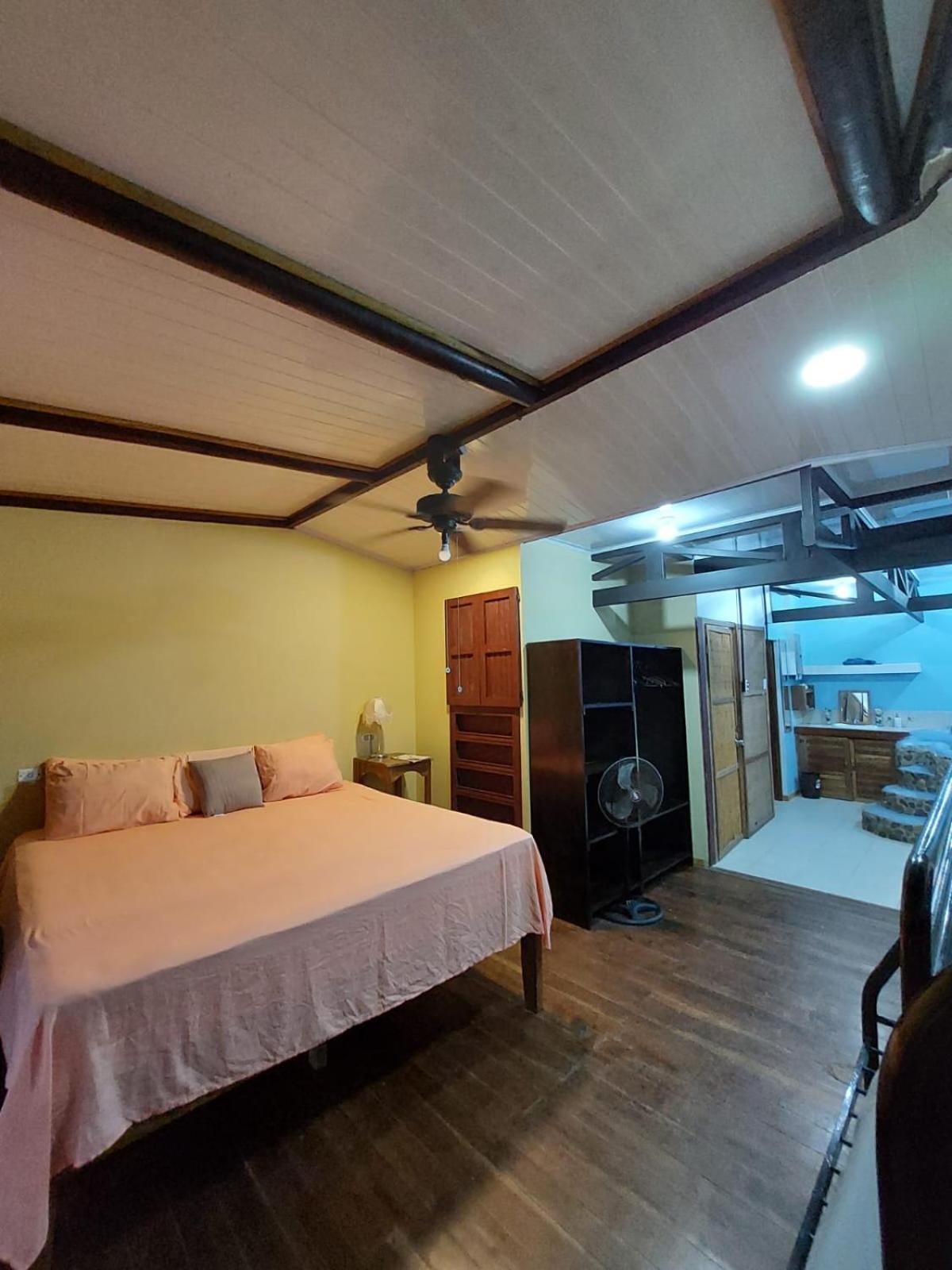 Hotel Casa Vito Beachfront Puerto Viejo de Talamanca Экстерьер фото